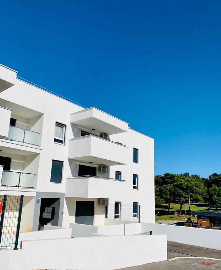 פרמנטורה Apartment Alexandra מראה חיצוני תמונה