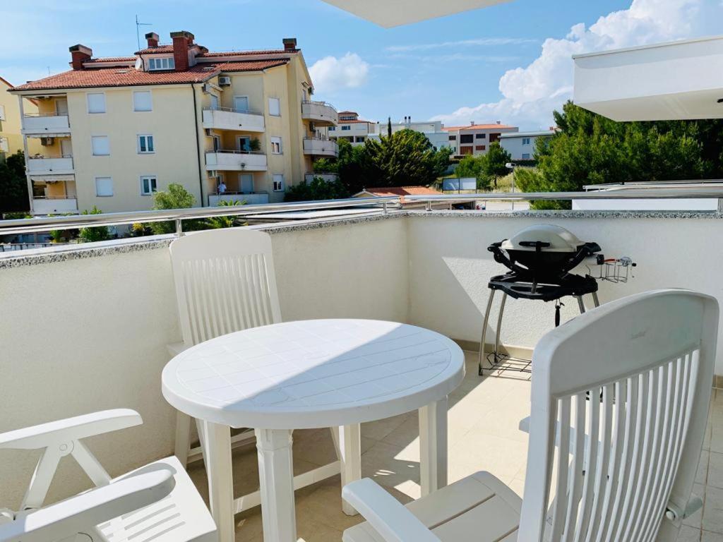 פרמנטורה Apartment Alexandra מראה חיצוני תמונה